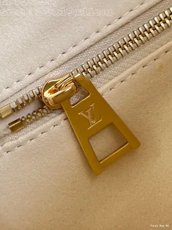 Firstbag ru LOUIS VUITTON PM ONTHEGO 0625